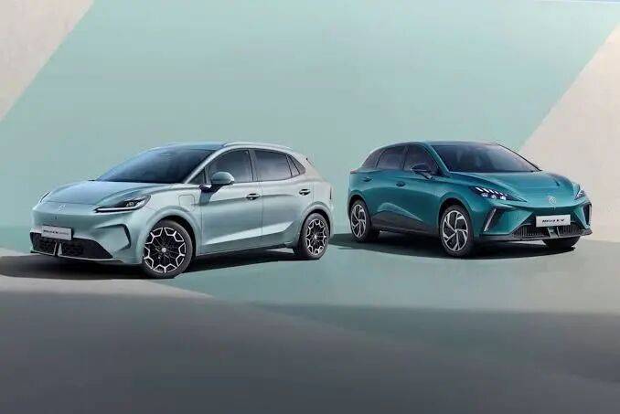 MG reveals new MG4 Urban alongside updated MG4 electric hatchback
